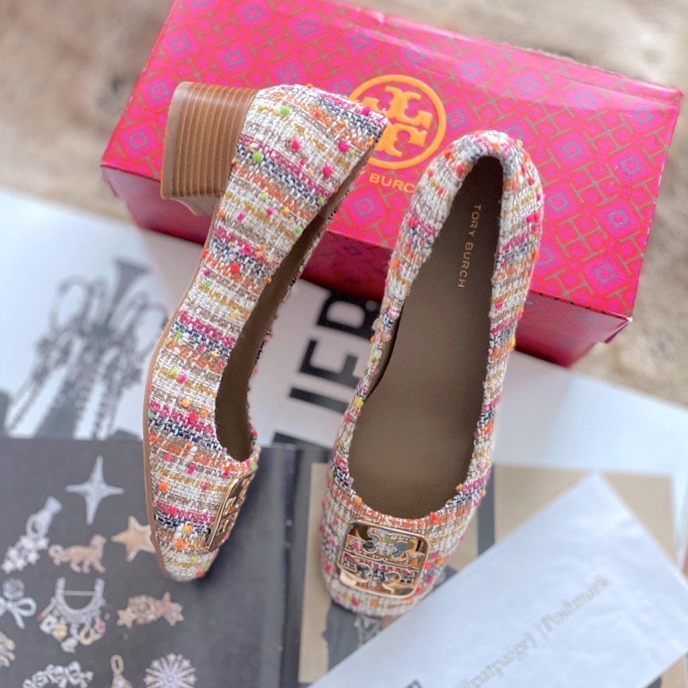 Tory Burch Georgia Pump - Picture 2 of 14